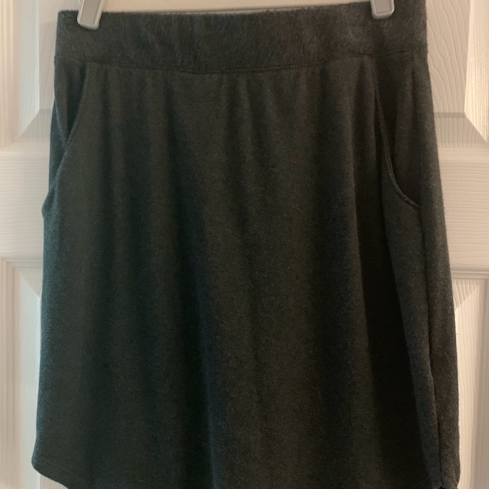 LA Relaxed Skirt